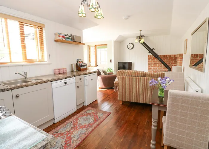 بيت للعطل Bee Garth *